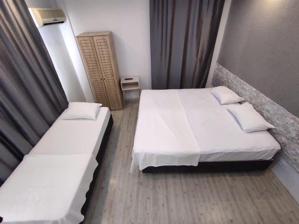 1989 Hotel Sebat Çeşme 외부 사진