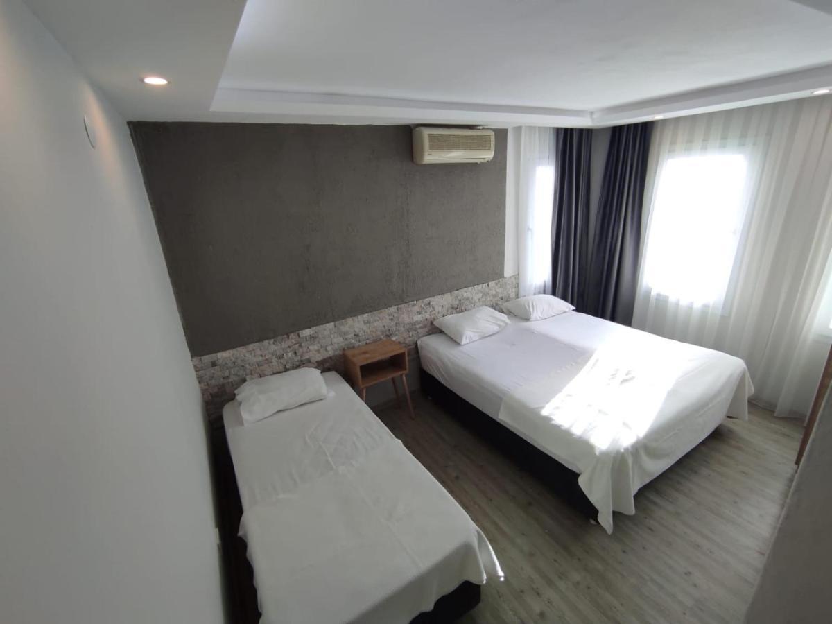 1989 Hotel Sebat Çeşme 외부 사진