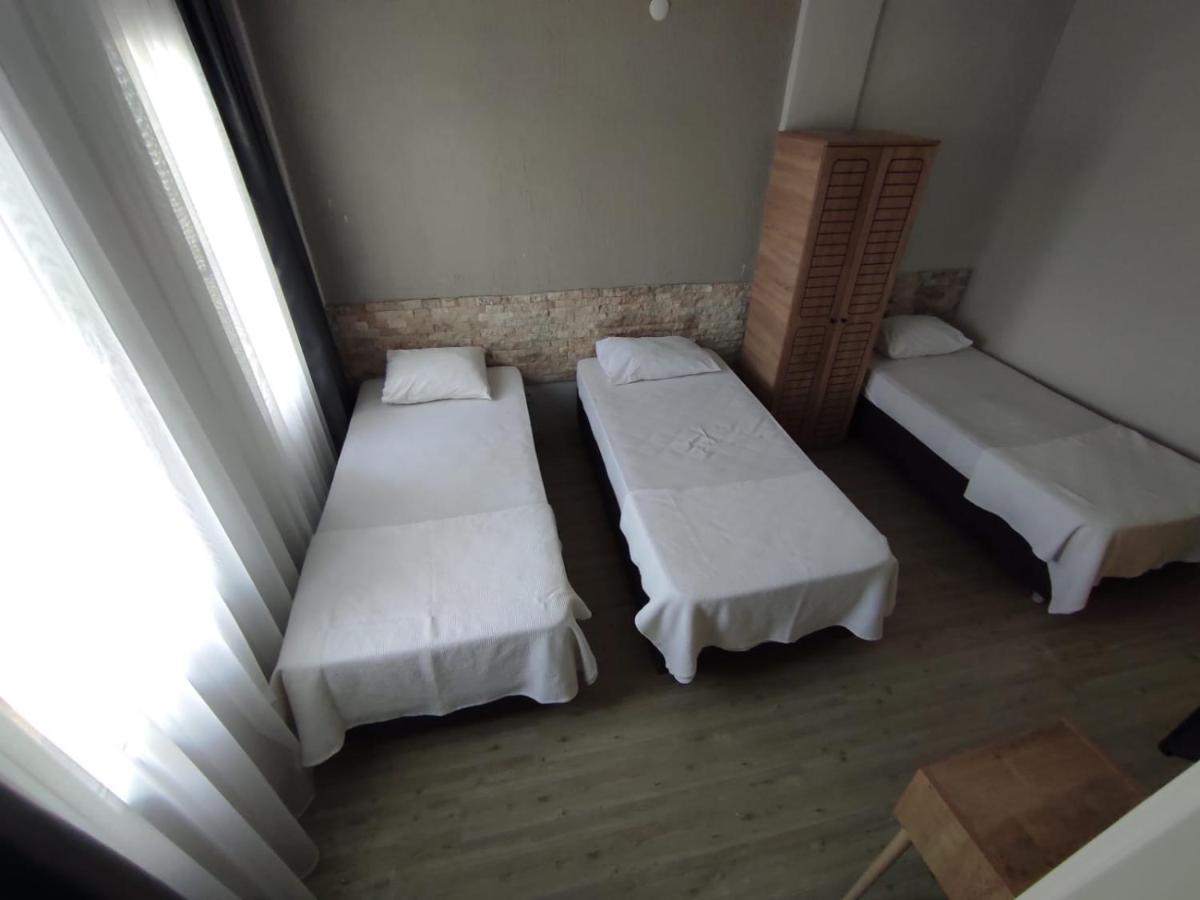 1989 Hotel Sebat Çeşme 외부 사진