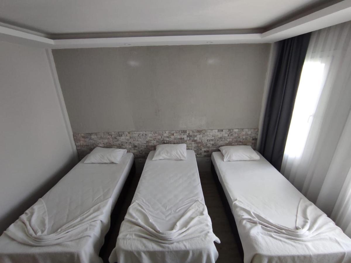 1989 Hotel Sebat Çeşme 외부 사진