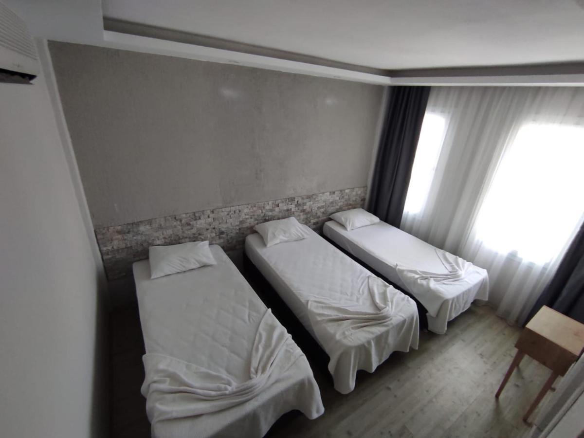 1989 Hotel Sebat Çeşme 외부 사진