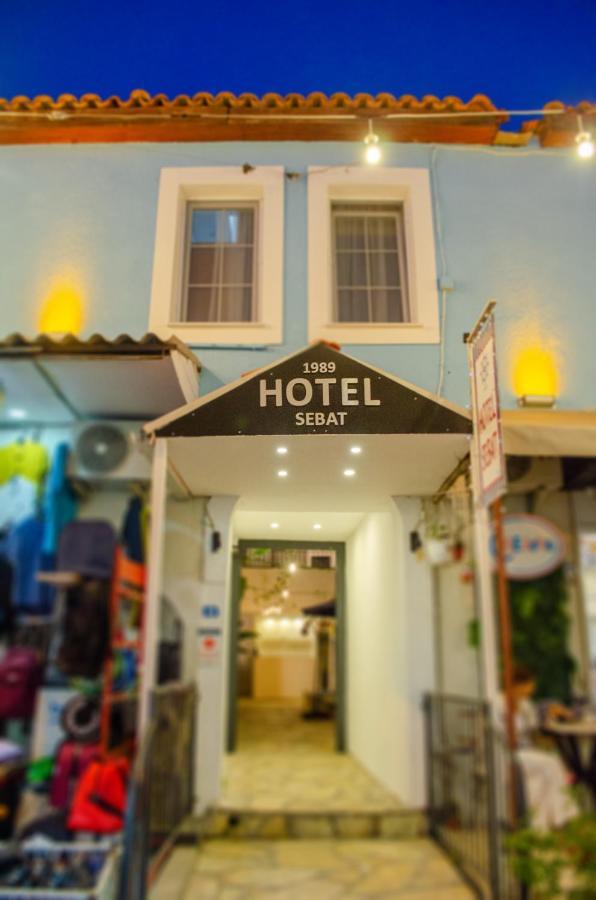 1989 Hotel Sebat Çeşme 외부 사진